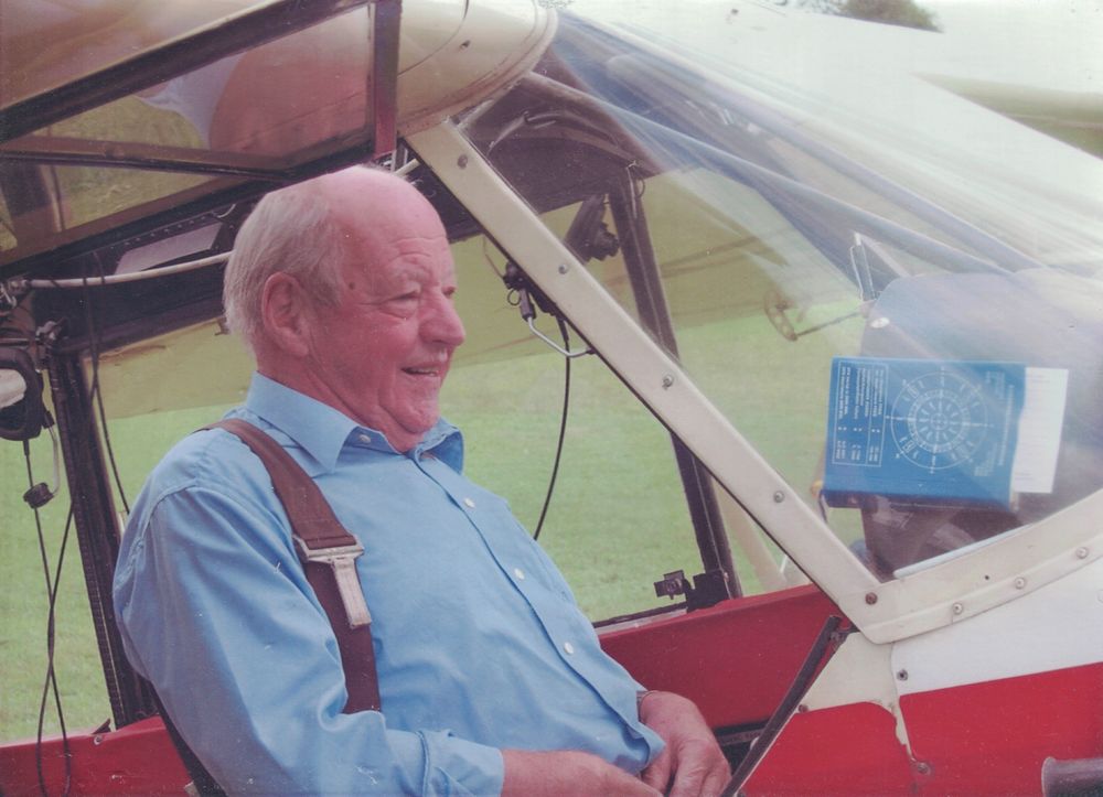 Wir nehmen Abschied von unserem langjährigen Vereinsmitglied Franz Wienecke, der am 16. Dezember 2024 in den frühen Morgenstunden im Alter von 96 Jahren im Kreise seiner Familie friedlich verstorben i...